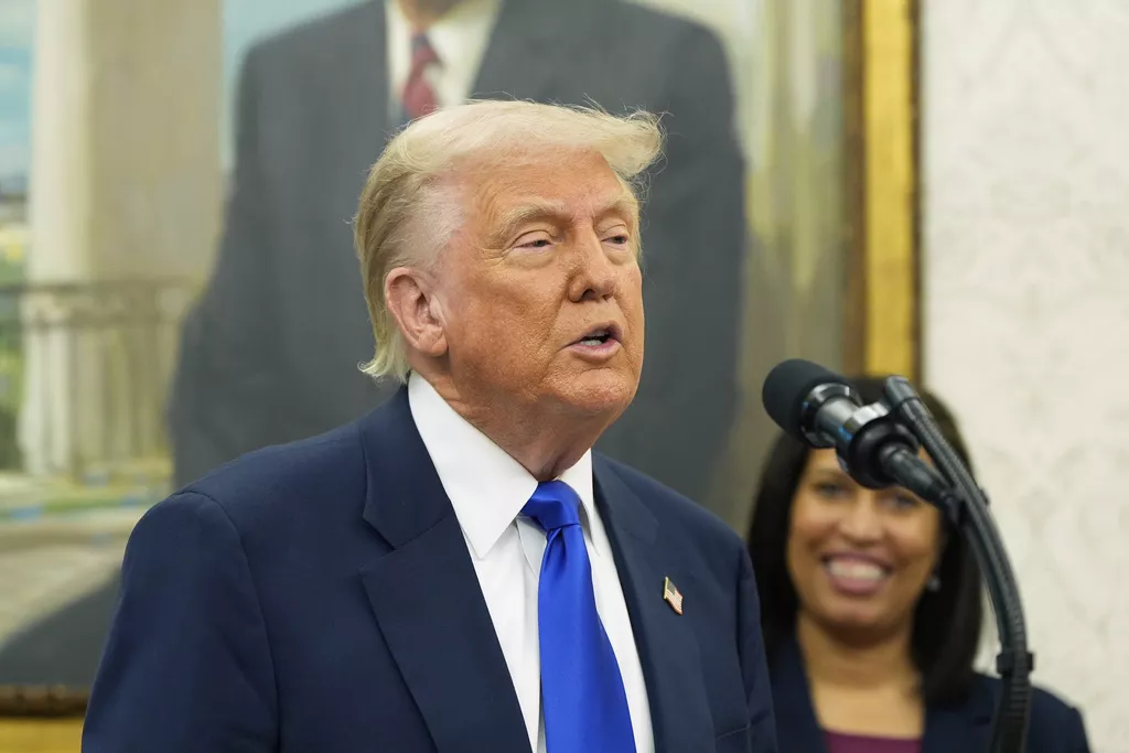 Američke carine guraju EU na marginu, saveznici na čekanju: Trump EU nazvao "zločastijom od Kine"