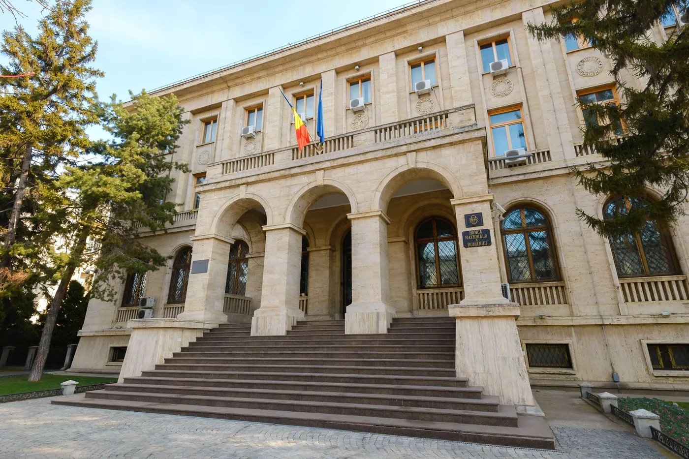 Rumunija zadržala kamatnu stopu na 6,5 posto pred drugi krug predsjedničkih izbora