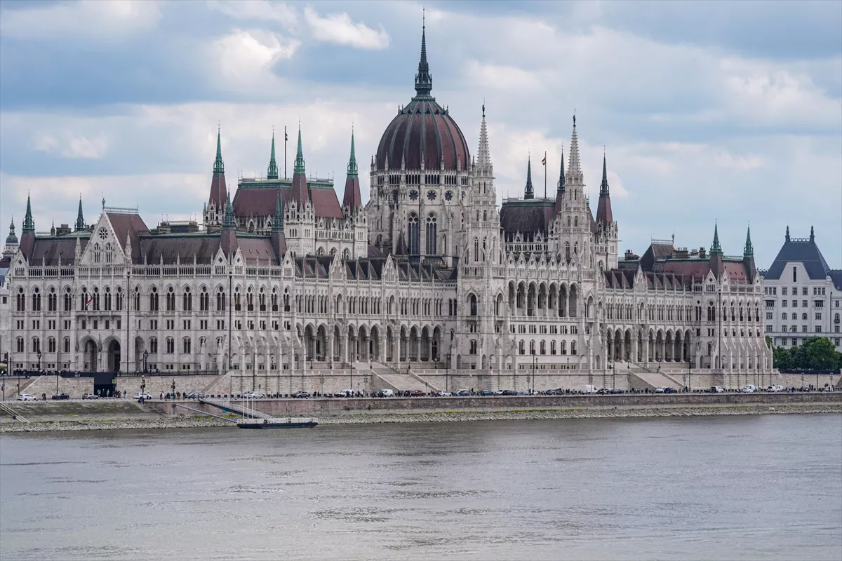 Budimpešta: Spoj historije, kulture, tradicije i modernog grada