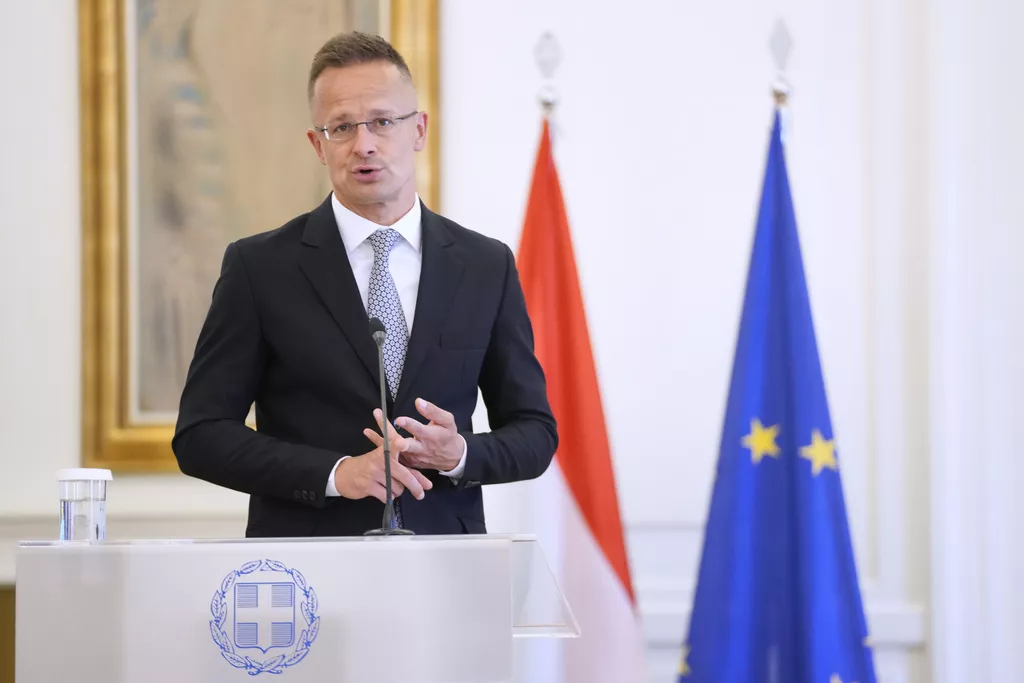 Szijjarto: Uklanjanjem pitanja članstva Ukrajine u NATO-u svijet postao bezbjednije mjesto