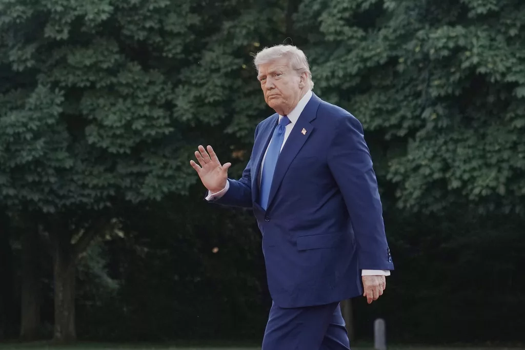 Trump ukinuo sankcije za više ruskih banaka i kompanija